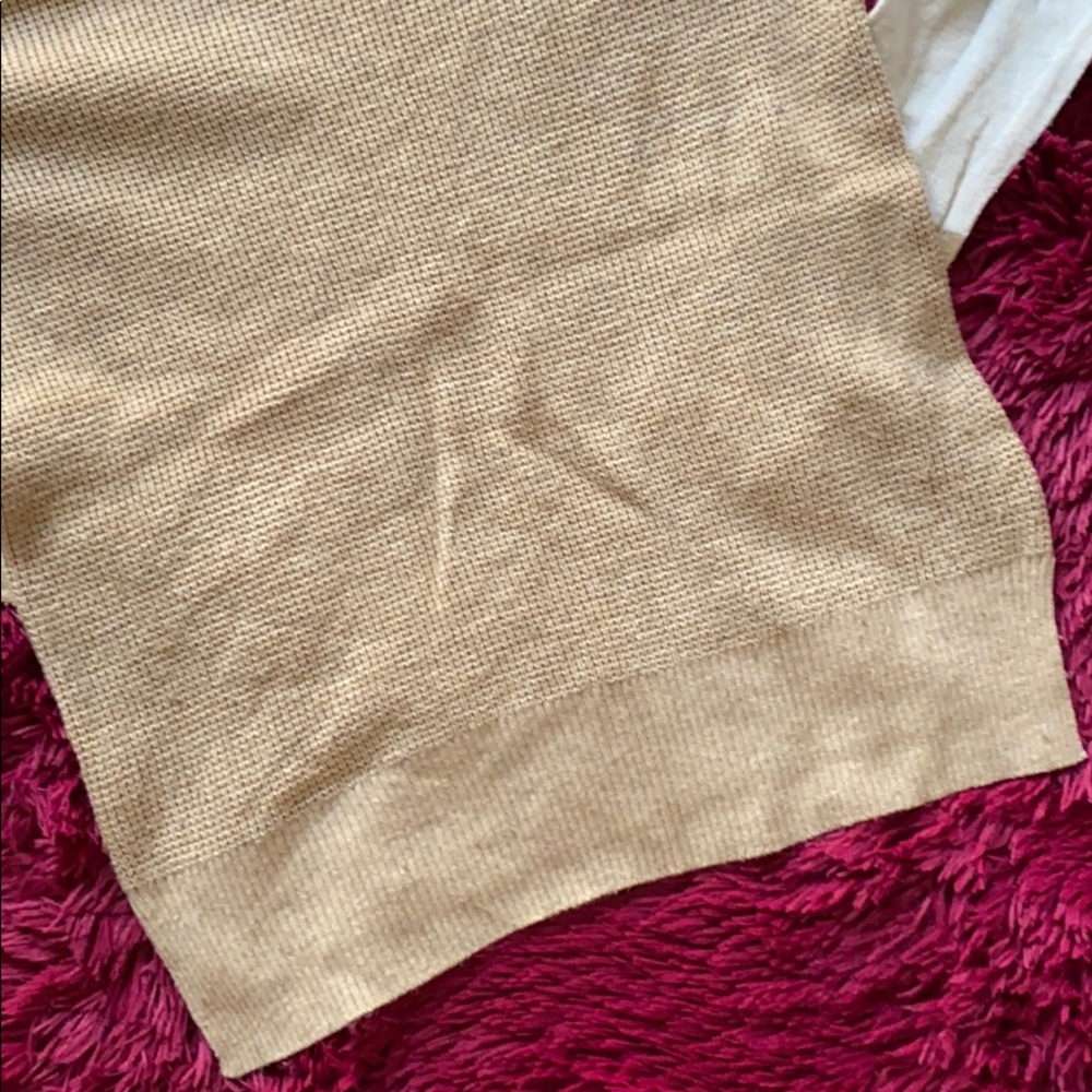 JCP tan sweater - Picture 9 of 14